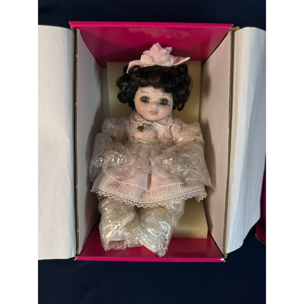 New Marie Osmond Baby Marie Picture Day Tiny Tot Doll with Necklace & Coa